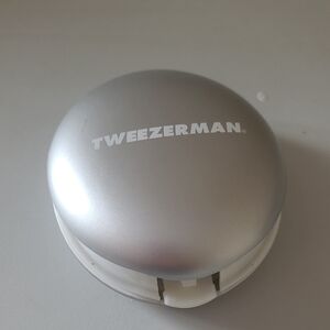 Tweezerman Lighted Mirror